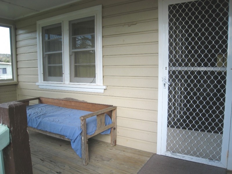 22 Straight St, Hat Head NSW 2440