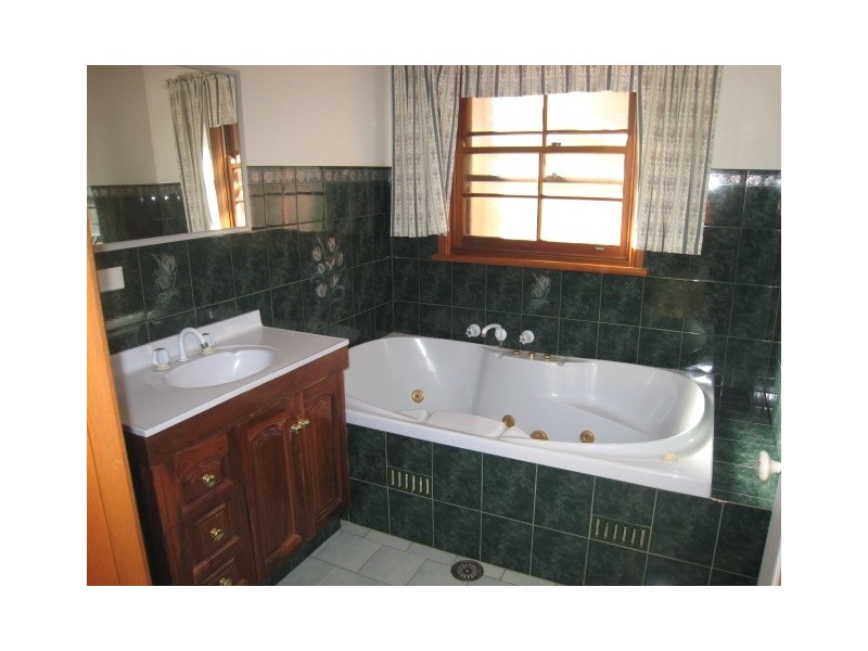 10 Memorial Ave, South West Rocks NSW 2431