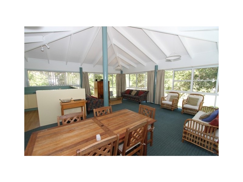 18 Cardwell St, Arakoon NSW 2431