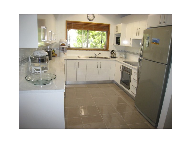 25 Crystal Pl, South West Rocks NSW 2431