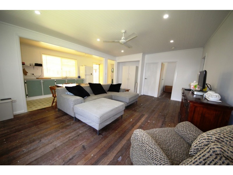 41 Creek St, Hat Head NSW 2440