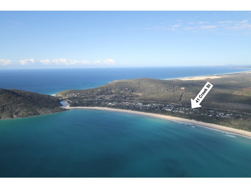 41 Creek St, Hat Head NSW 2440