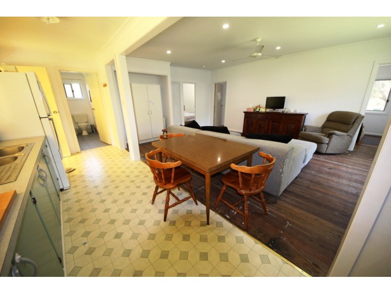 41 Creek St, Hat Head NSW 2440