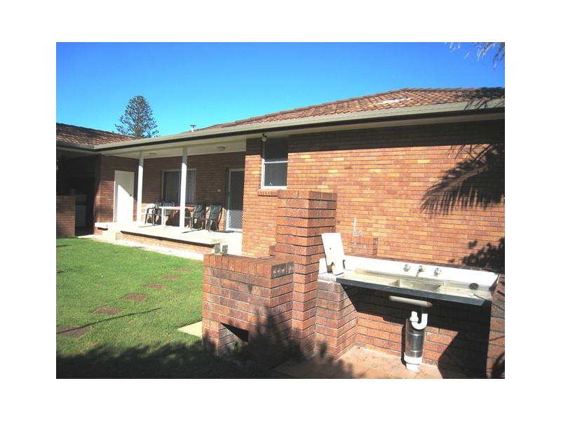 40 Bay St, Hat Head NSW 2440