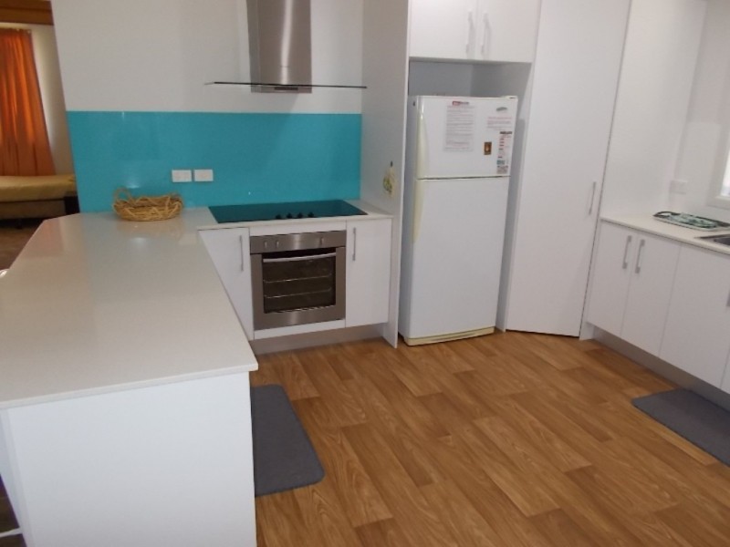 40 Bay St, Hat Head NSW 2440