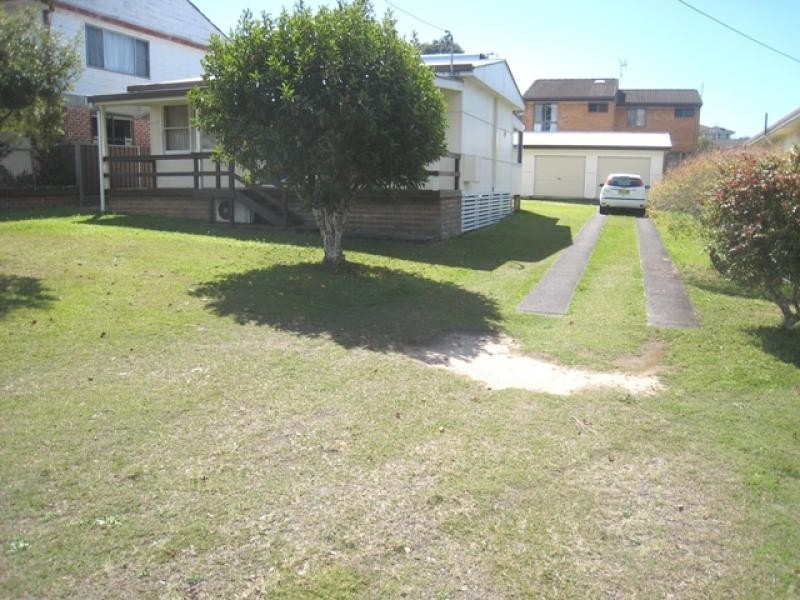 35 Arthur St, South West Rocks NSW 2431