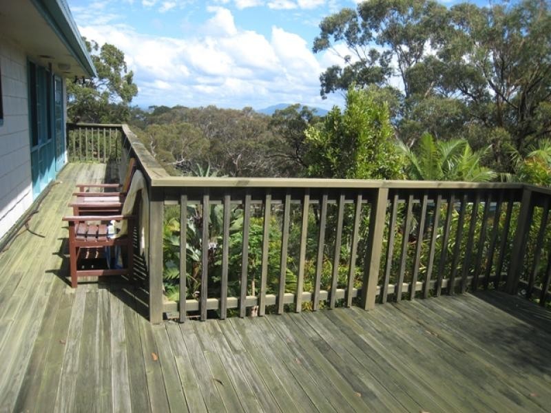 2 Martin St, Arakoon NSW 2431