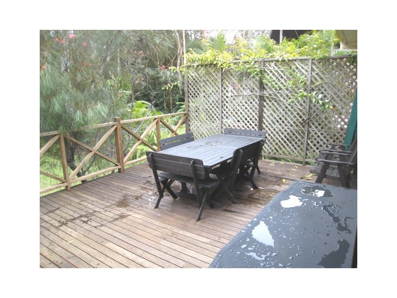 25 Russell St, Arakoon NSW 2431