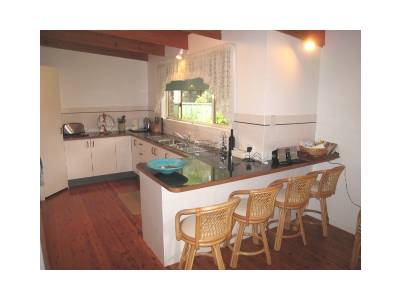 25 Russell St, Arakoon NSW 2431