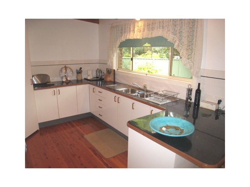 25 Russell St, Arakoon NSW 2431