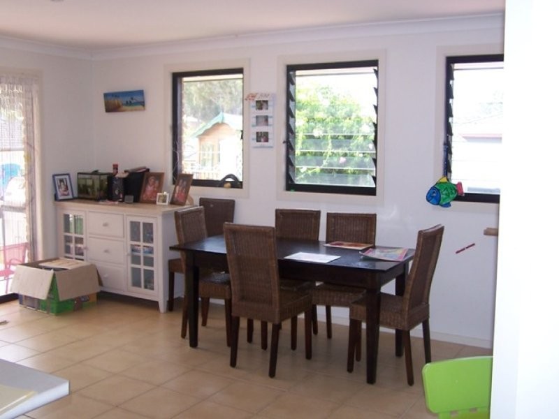 42 Dennis Cres, South West Rocks NSW 2431