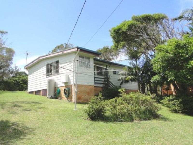 21 Home Street, Hat Head NSW 2440