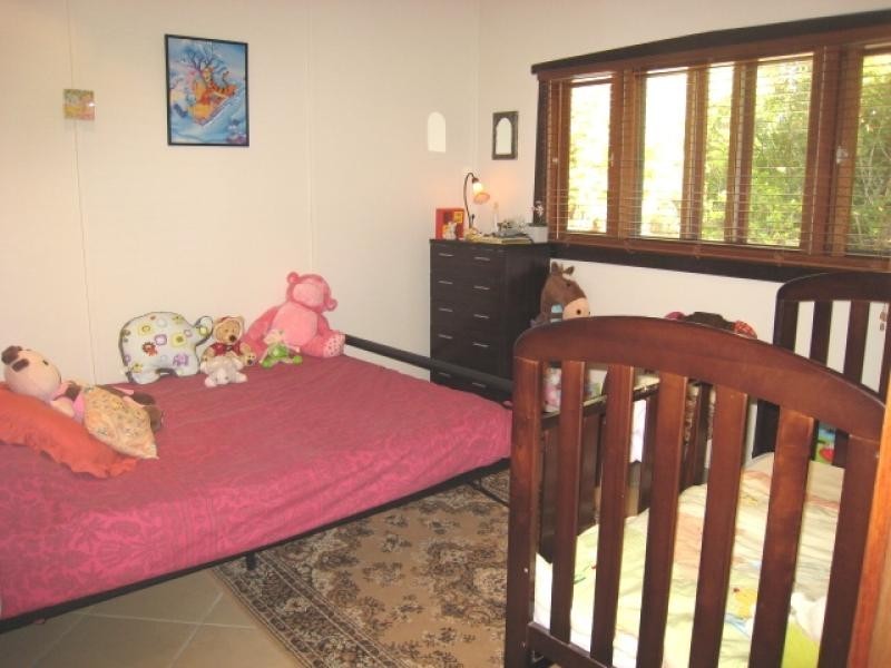 16 Grey St, Arakoon NSW 2431