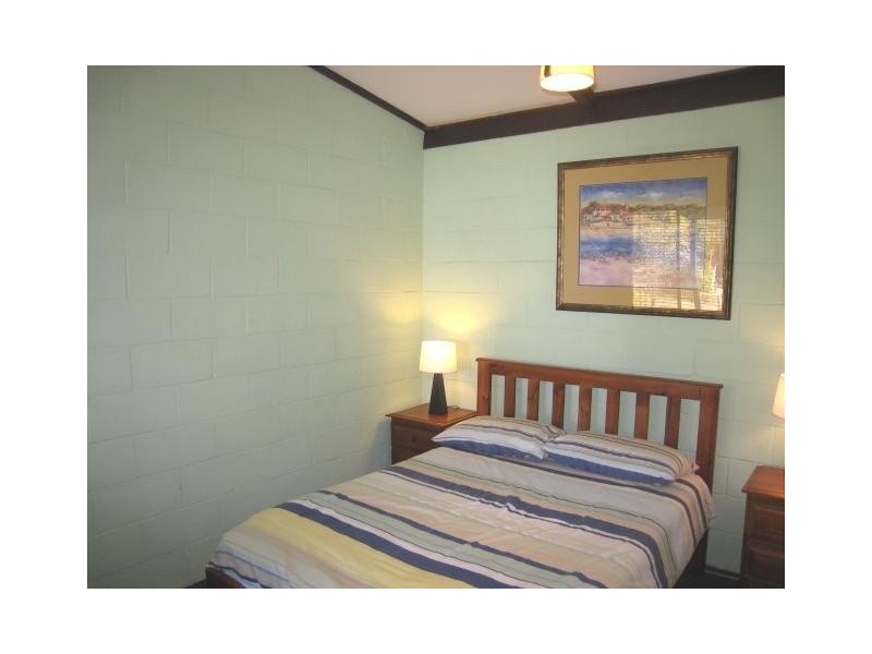 6 75-77 Straight Street, Hat Head NSW 2440