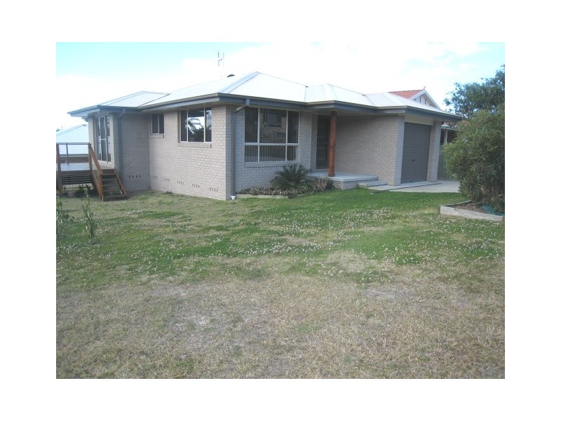 1 Leslie Pl, South West Rocks NSW 2431