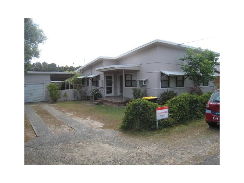 16 Bayview St, South West Rocks NSW 2431