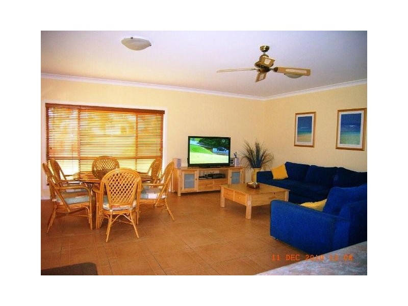 7 Schnapper Close, Hat Head NSW 2440