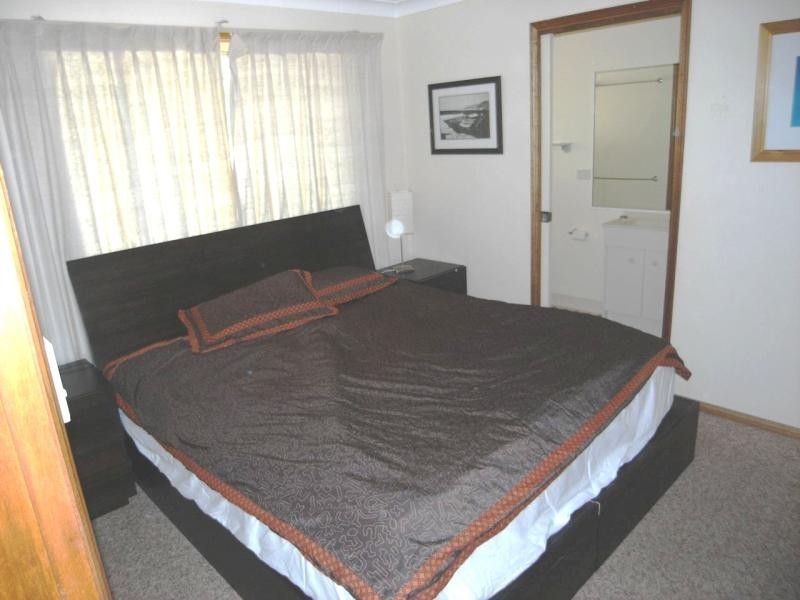 2 BREAM CLOSE, Hat Head NSW 2440