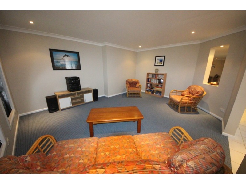 10 Schnapper Cl, Hat Head NSW 2440