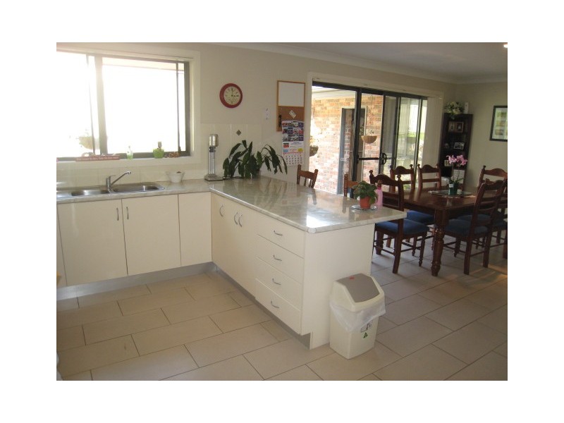 24 Steve Eagleton Dr, South West Rocks NSW 2431