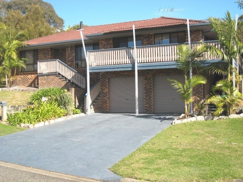 1 Dolphin Cres, South West Rocks NSW 2431