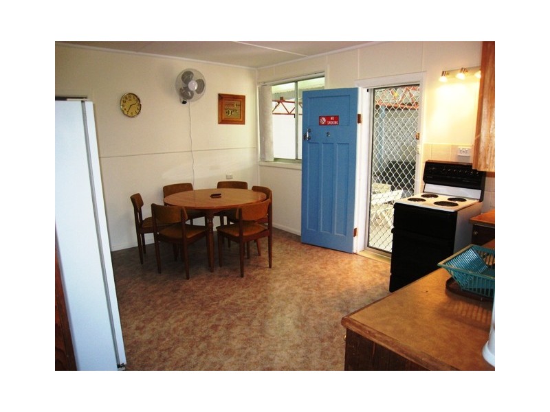 2/11 CREEK STREET, Hat Head NSW 2440