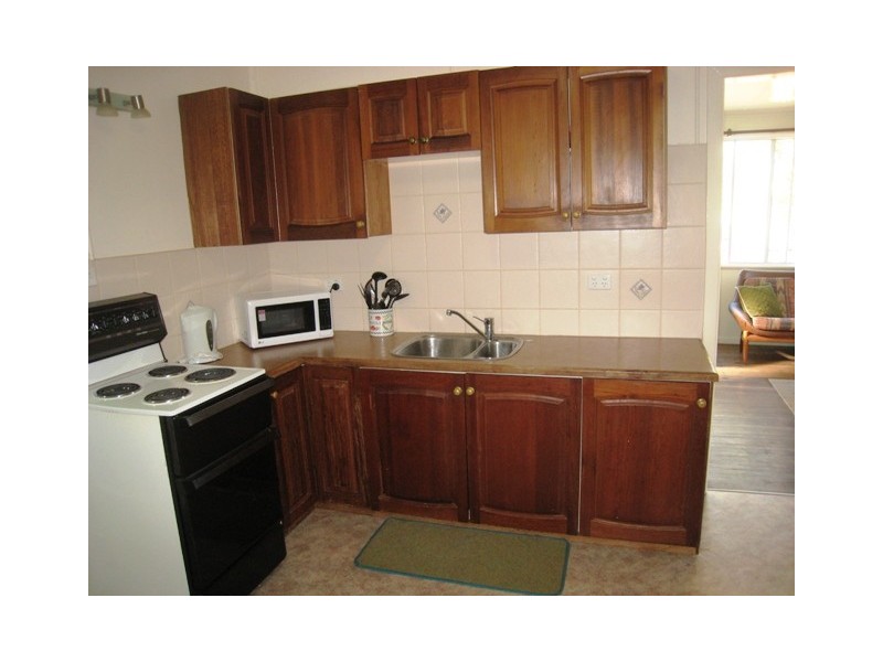 2/11 CREEK STREET, Hat Head NSW 2440