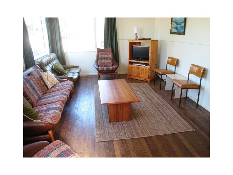 2/11 CREEK STREET, Hat Head NSW 2440