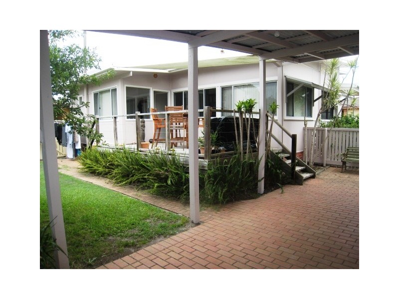 16 Bayview St, South West Rocks NSW 2431