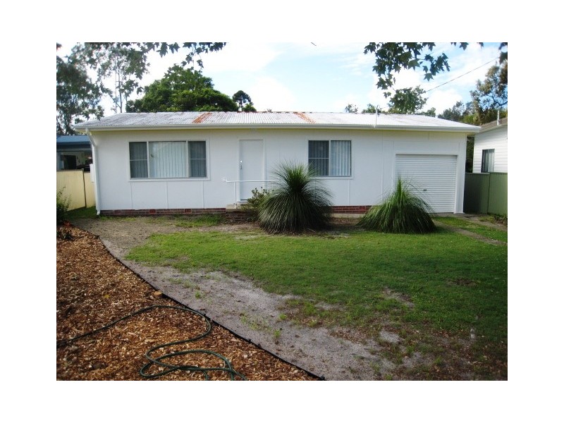 19 Cooper St, South West Rocks NSW 2431