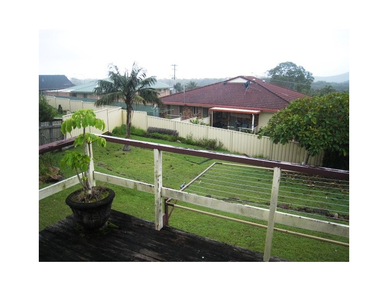 9 Lionel Hogan Cl, South West Rocks NSW 2431