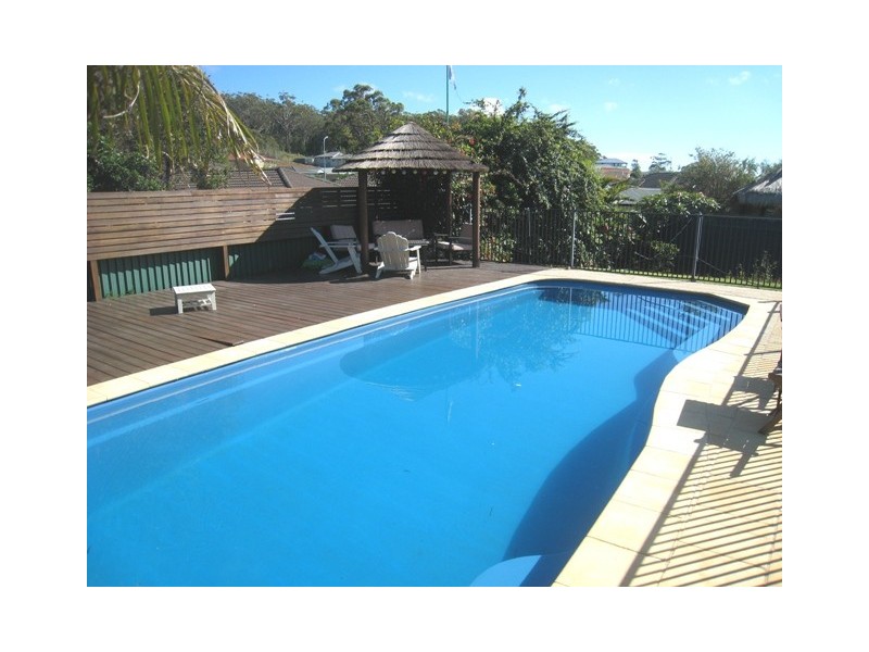 42 Dennis Cres, South West Rocks NSW 2431