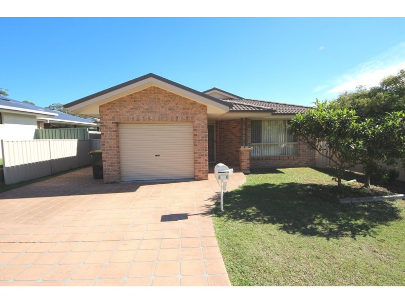 6 Rippon Pl, South West Rocks NSW 2431