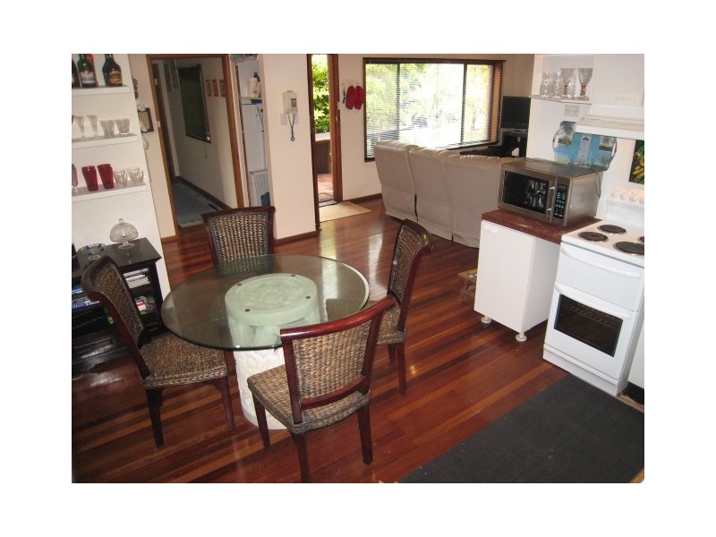 50 Bay St, Hat Head NSW 2440