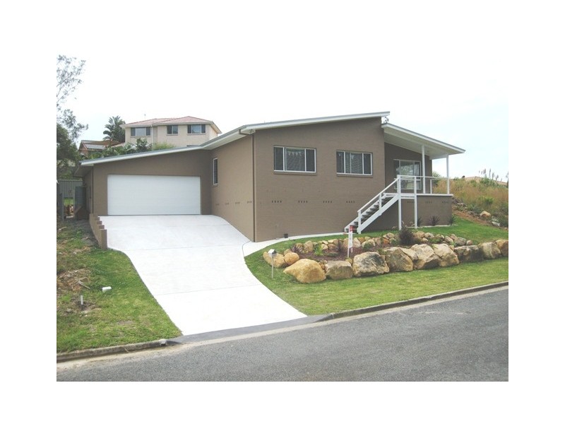 14 Steve Eagleton Drive, South West Rocks NSW 2431