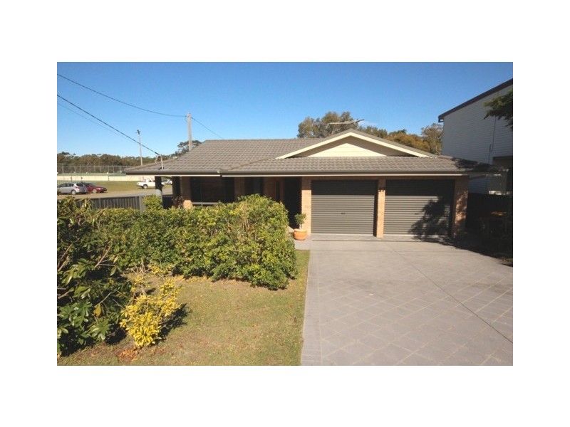 17 Gothic St, South West Rocks NSW 2431