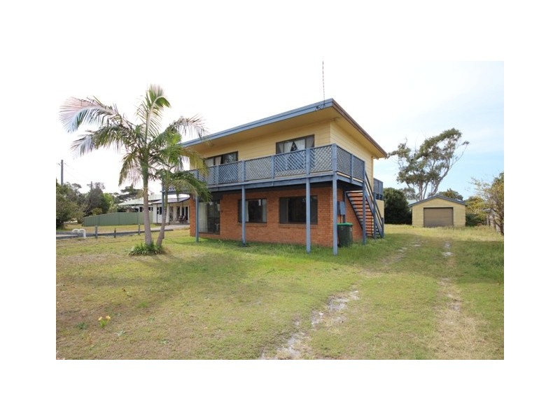 21 Creek Street, Hat Head NSW 2440