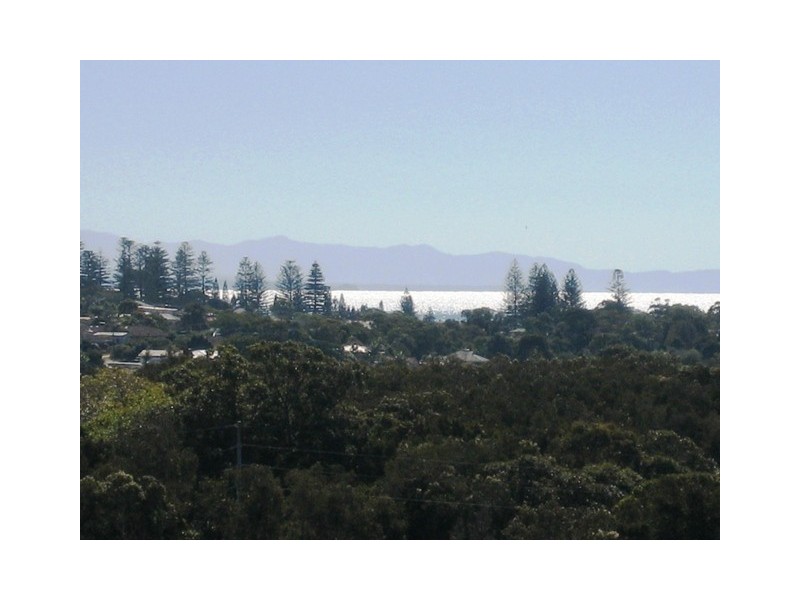 27 Dennis Cres, South West Rocks NSW 2431