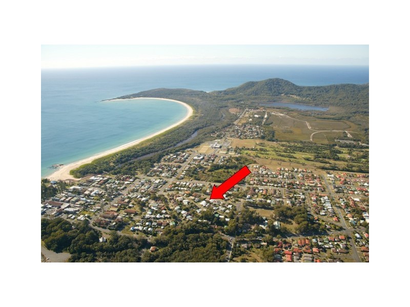 13-15 Sturt St, South West Rocks NSW 2431