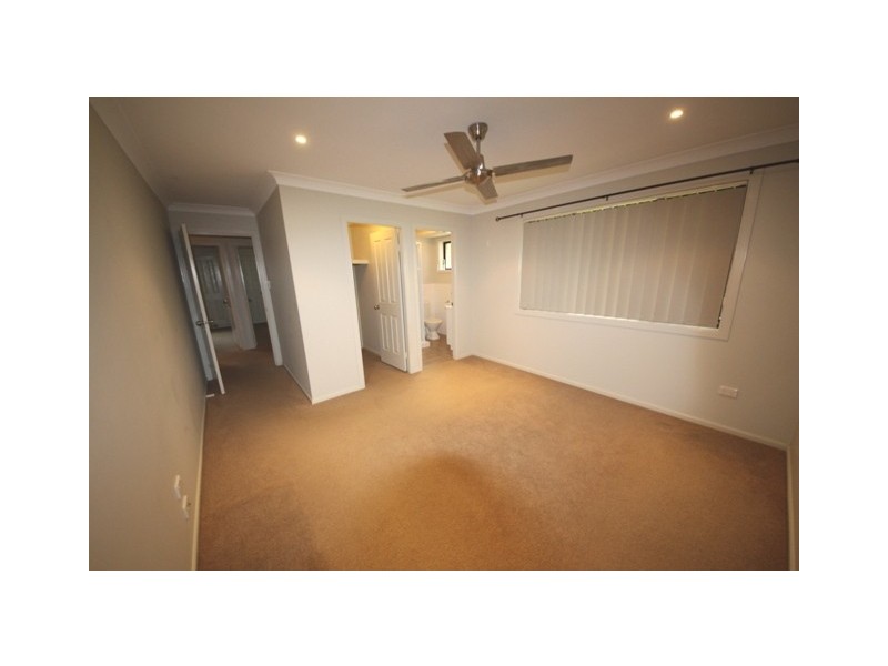 26 Steve Eagleton Dr, South West Rocks NSW 2431