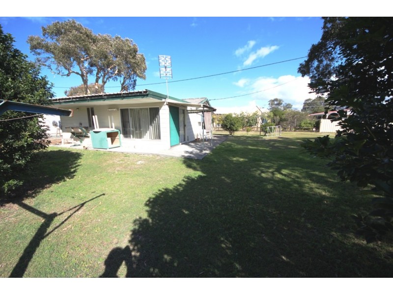 6 Bay St, Hat Head NSW 2440