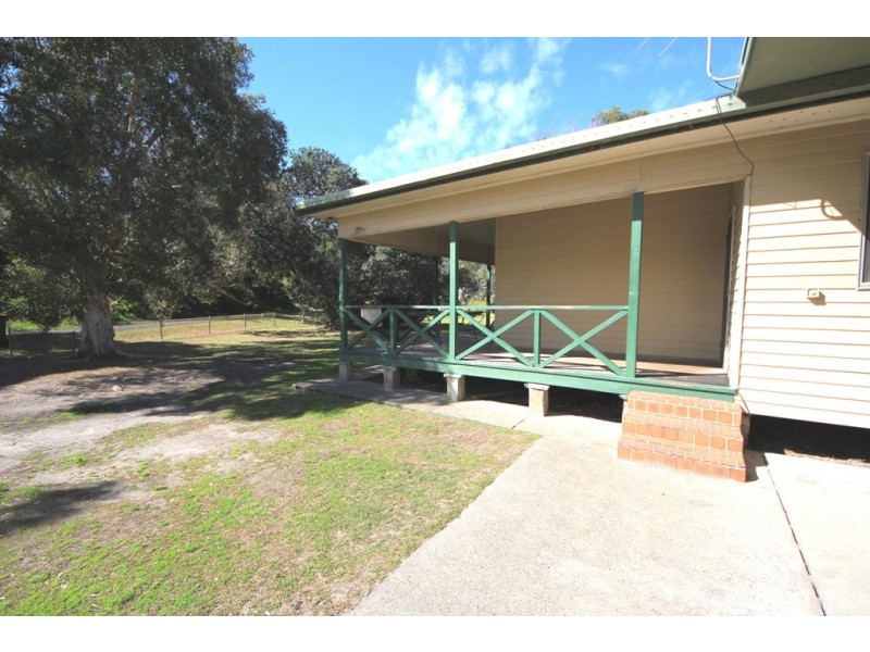 6 Bay St, Hat Head NSW 2440