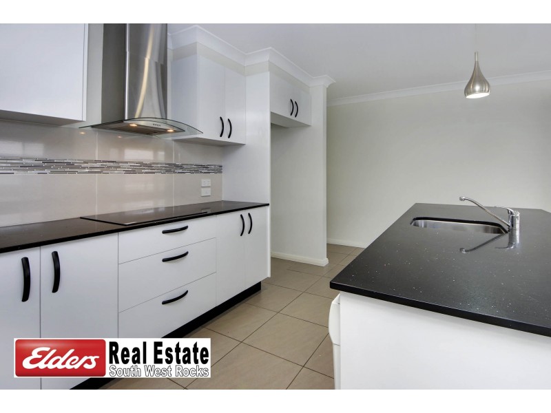 10 Dorshae Close, South West Rocks NSW 2431