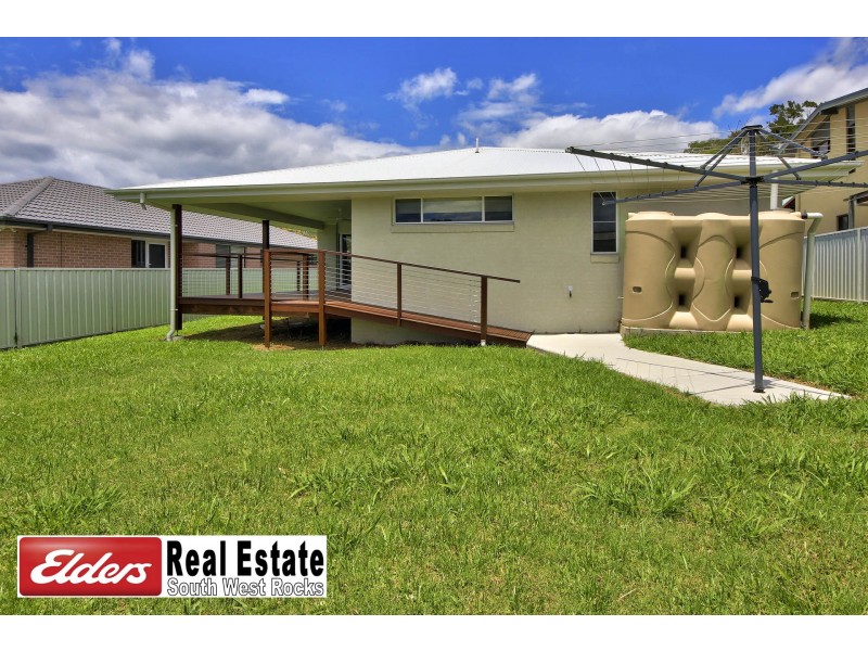 10 Dorshae Close, South West Rocks NSW 2431