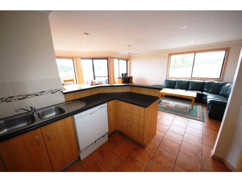 8/9 Memorial Ave, South West Rocks NSW 2431