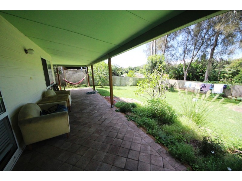 16 Entrance St, South West Rocks NSW 2431