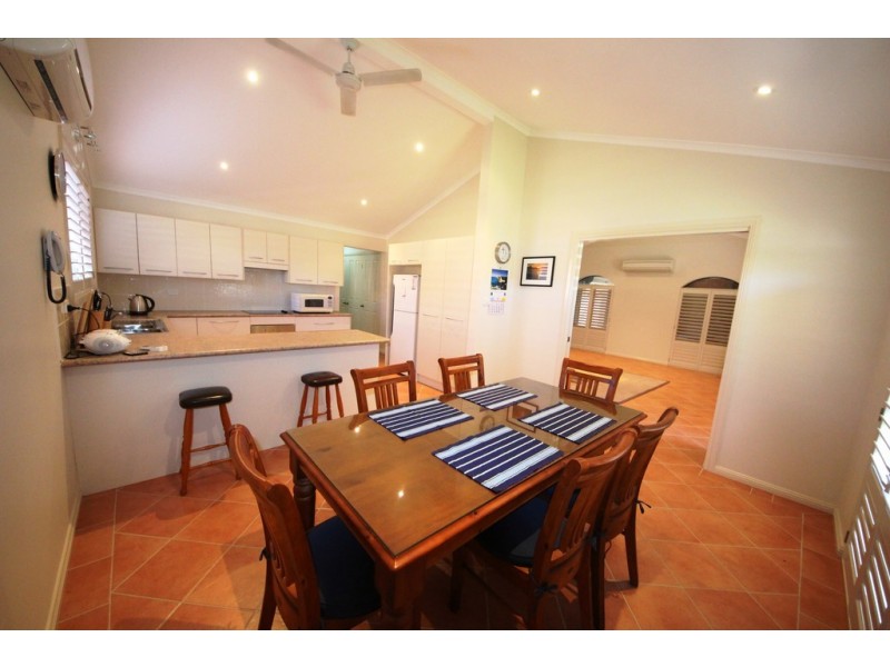 5 Marlin Circuit, Hat Head NSW 2440