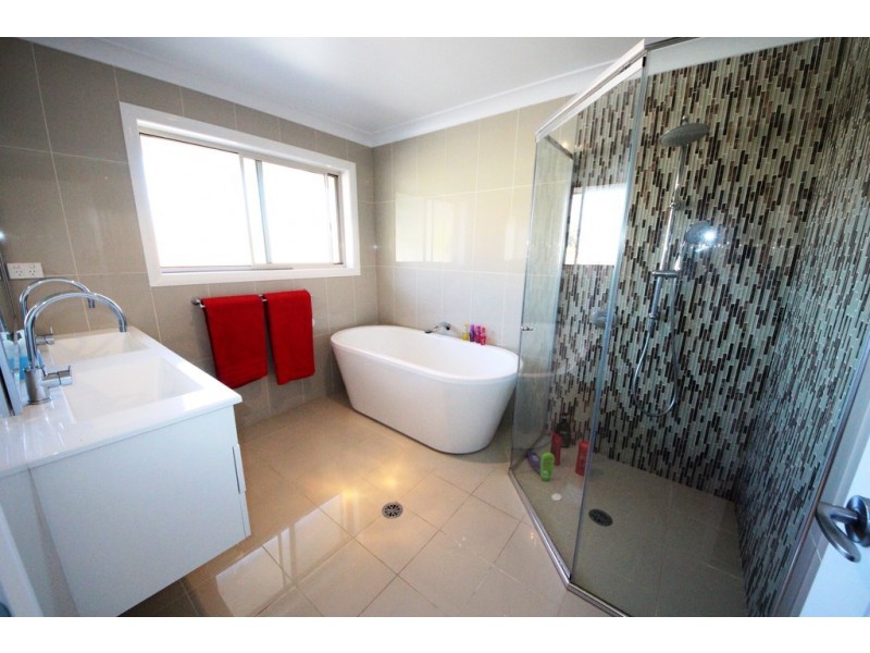 12 Dennis Cres, South West Rocks NSW 2431