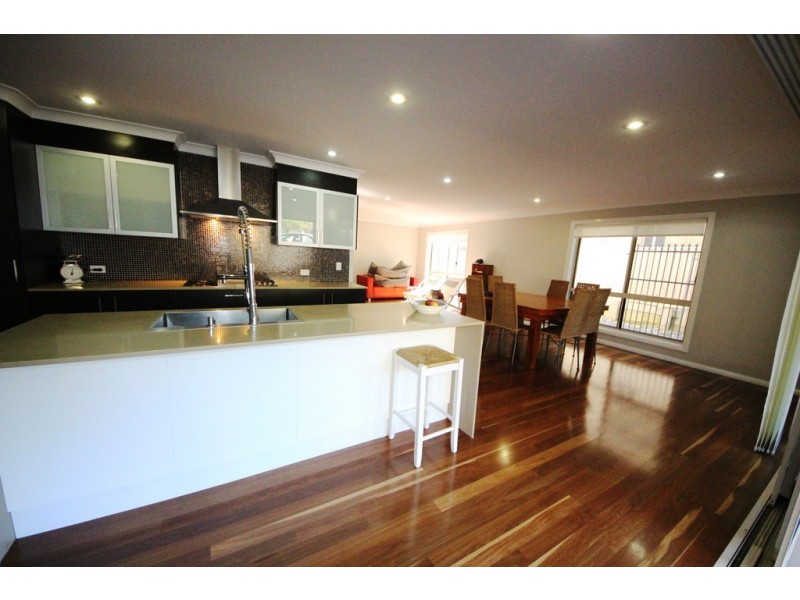 12 Dennis Cres, South West Rocks NSW 2431