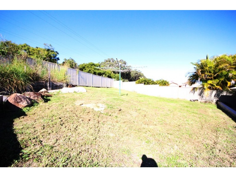 12 Dennis Cres, South West Rocks NSW 2431